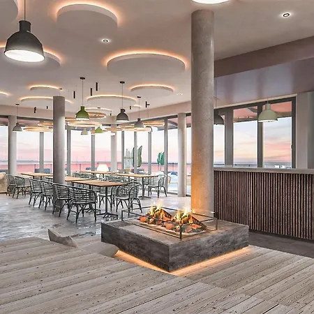 Penthouse Deluxe *